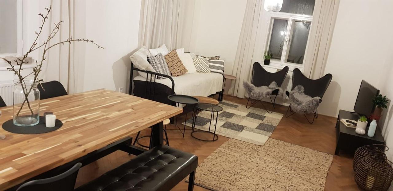 Stara Skola Hedec Aparthotel Králíky Kültér fotó